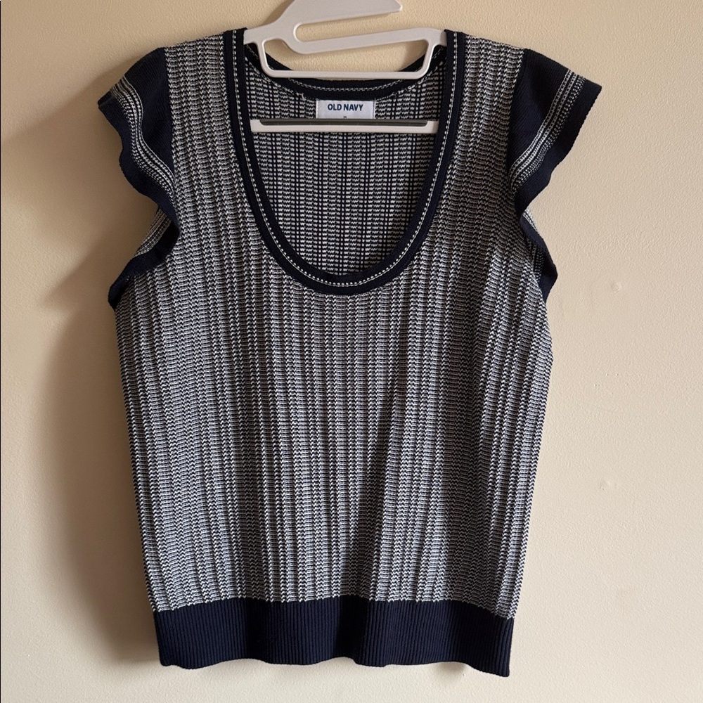 NWOT Old Navy Navy and White Ruffle Sleeve Top